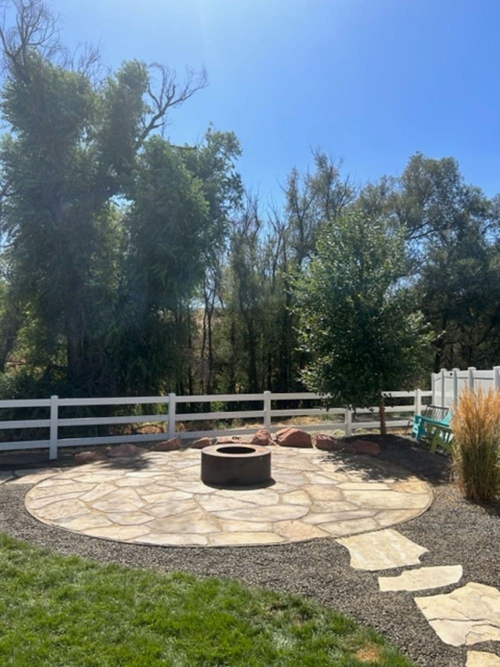 Flagstone Fire Feature Seating Area & Walkway